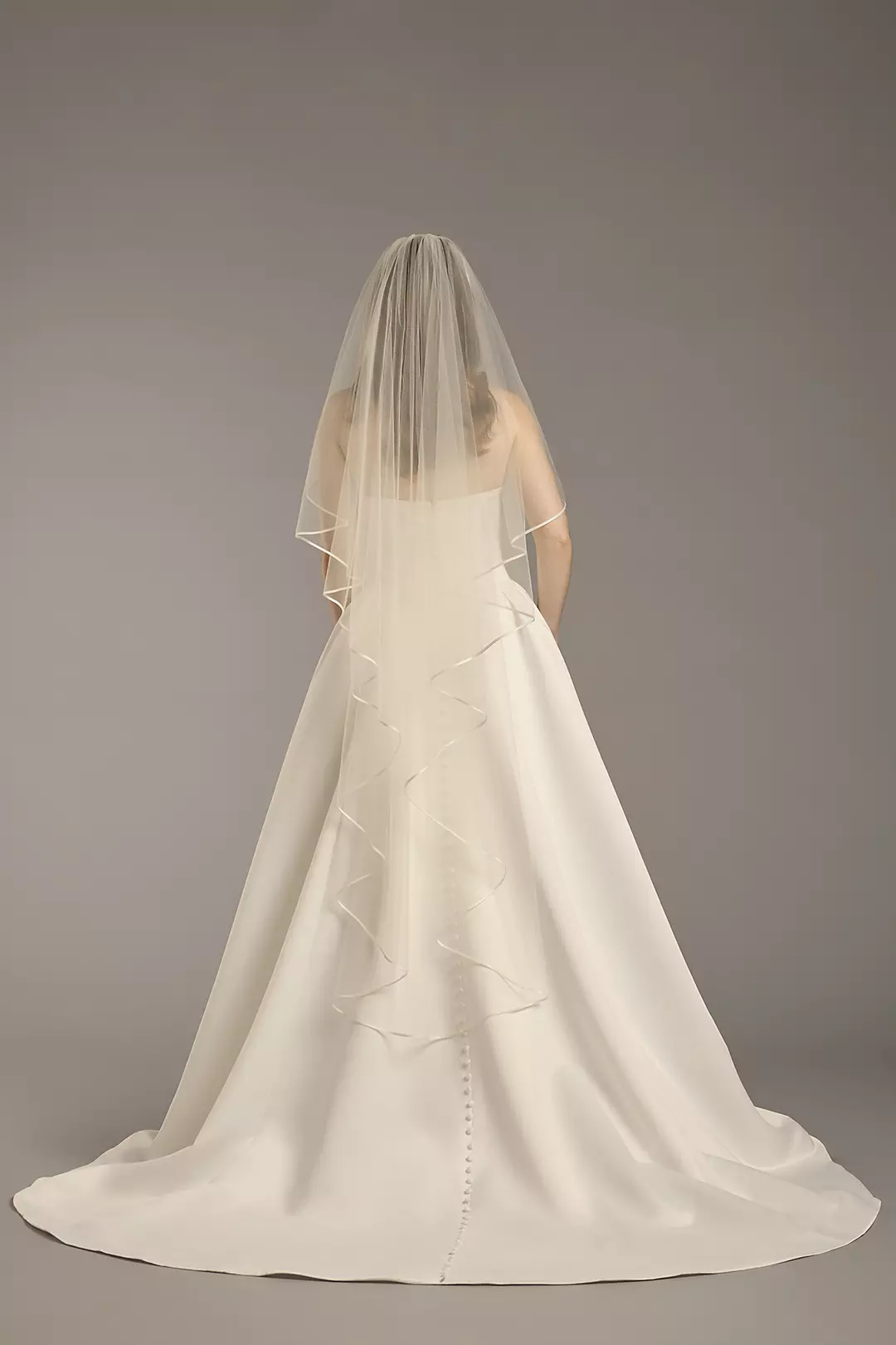Satin Edge Angel-Cut Mid-Length Veil - Image 3